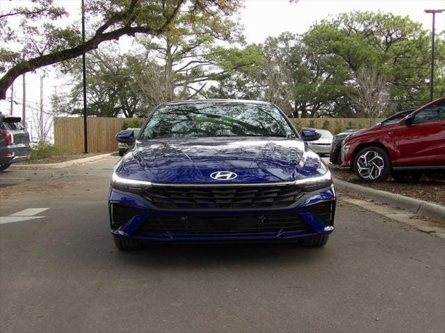 2024 Hyundai Elantra Hybrid Limited