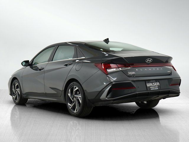 2024 Hyundai Elantra Hybrid Limited