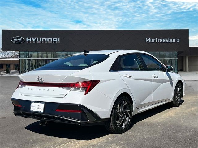 2024 Hyundai Elantra Hybrid Limited