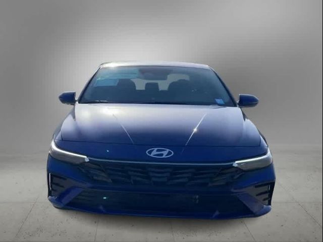 2024 Hyundai Elantra Hybrid Limited