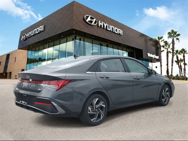 2024 Hyundai Elantra Hybrid Limited