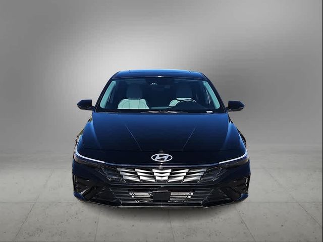 2024 Hyundai Elantra Hybrid Limited