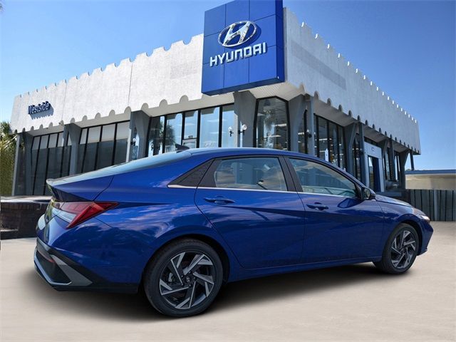 2024 Hyundai Elantra Hybrid Limited