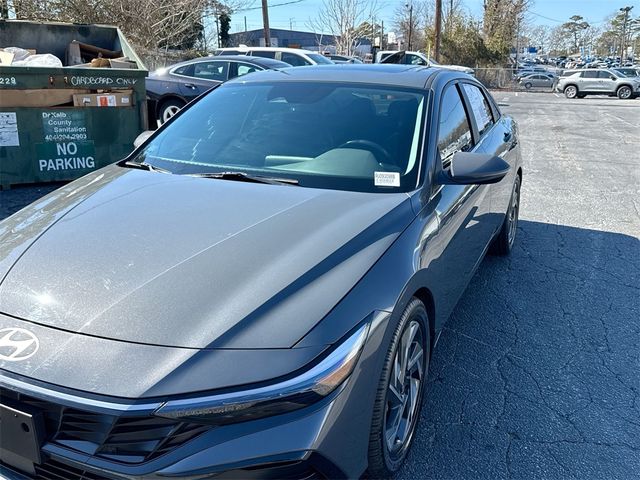 2024 Hyundai Elantra Hybrid Limited