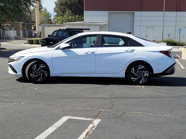 2024 Hyundai Elantra Hybrid Limited