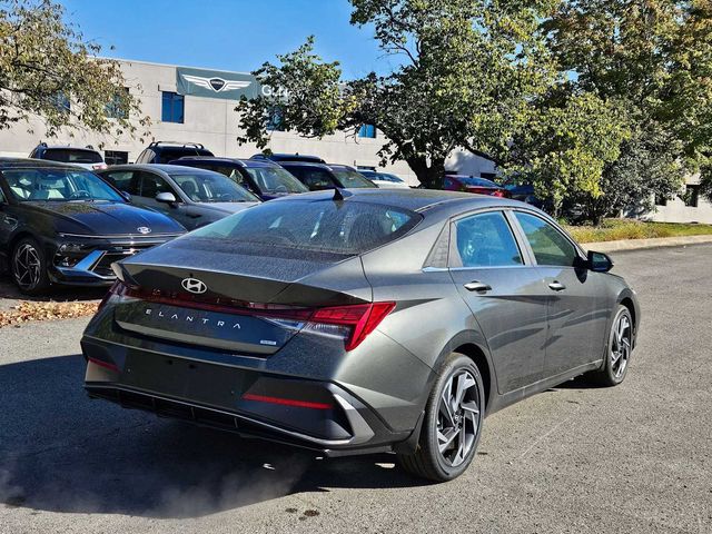 2024 Hyundai Elantra Hybrid Limited