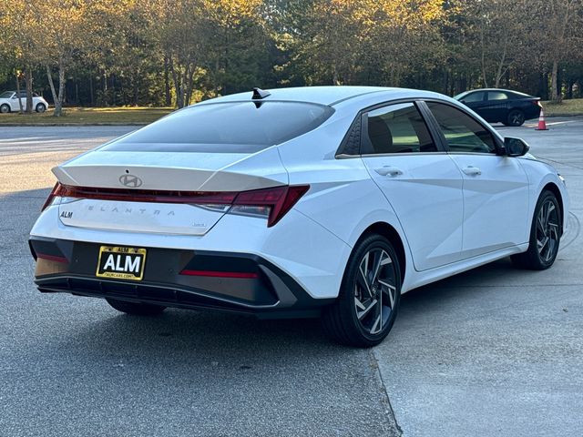 2024 Hyundai Elantra Hybrid Limited