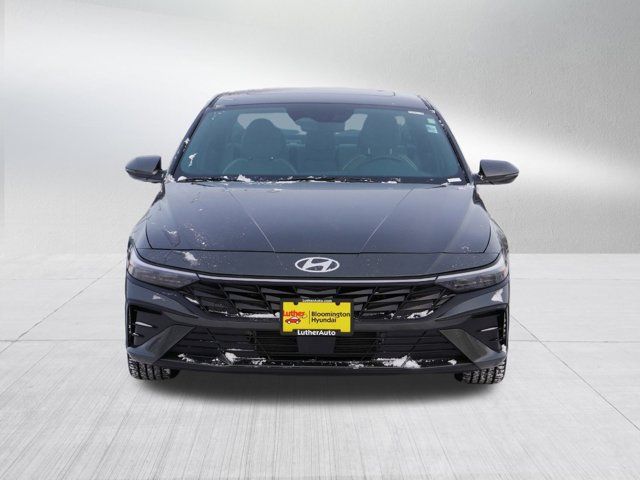 2024 Hyundai Elantra Hybrid Limited