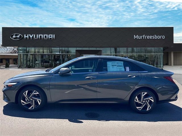 2024 Hyundai Elantra Hybrid Limited