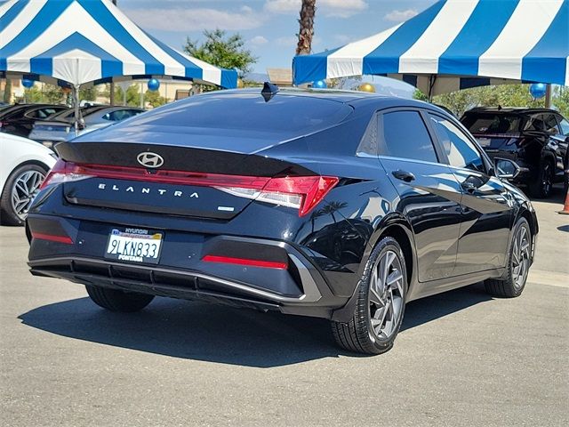 2024 Hyundai Elantra Hybrid Limited