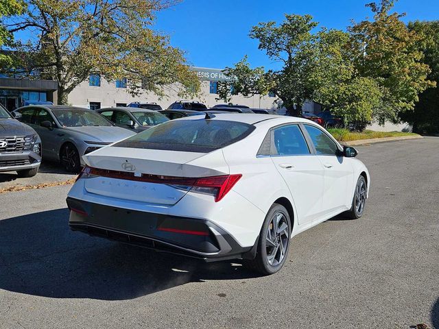 2024 Hyundai Elantra Hybrid Limited