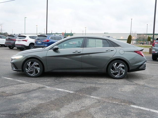 2024 Hyundai Elantra Hybrid Limited