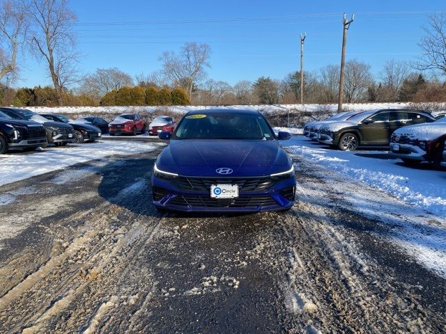 2024 Hyundai Elantra Hybrid Limited