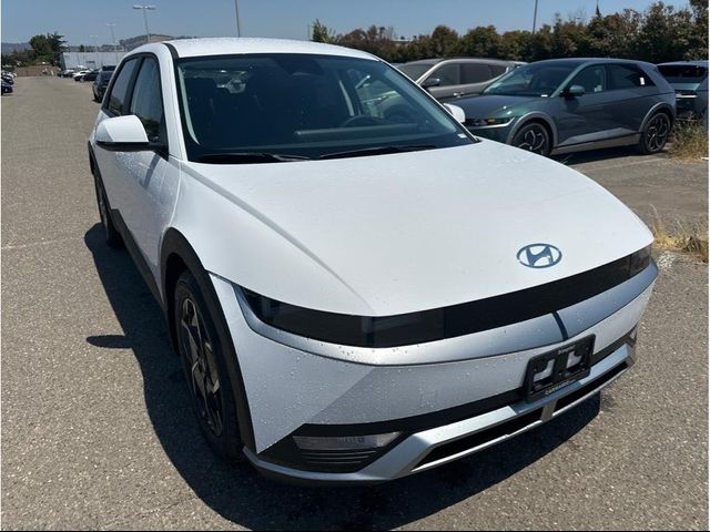 2024 Hyundai IONIQ 5 SE