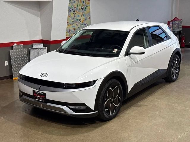 2024 Hyundai IONIQ 5 SE