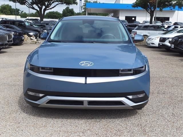 2024 Hyundai IONIQ 5 SE