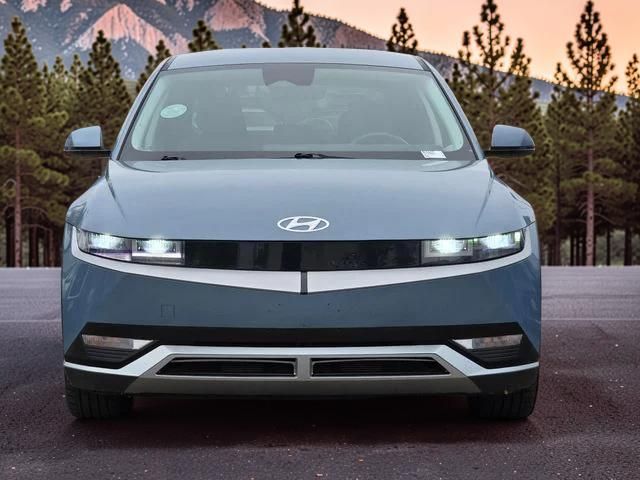 2024 Hyundai IONIQ 5 SE Standard Range