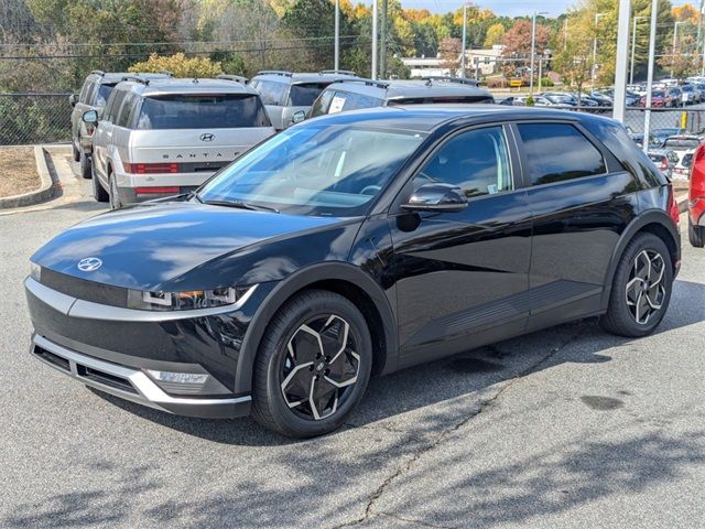 2024 Hyundai IONIQ 5 SE Standard Range