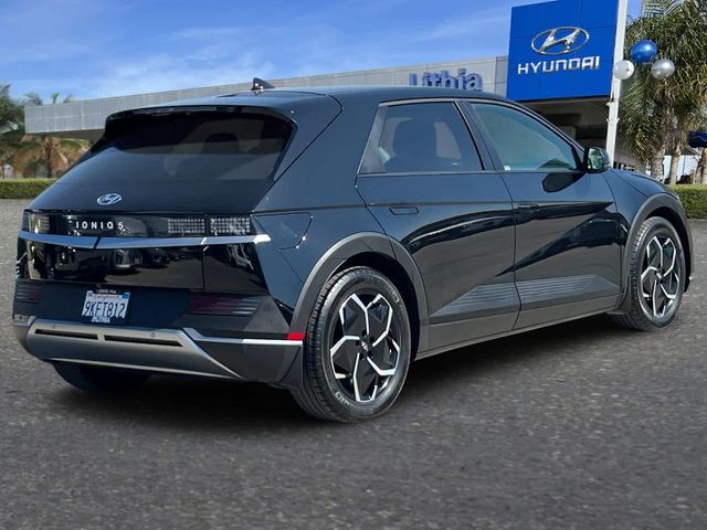 2024 Hyundai IONIQ 5 SE Standard Range