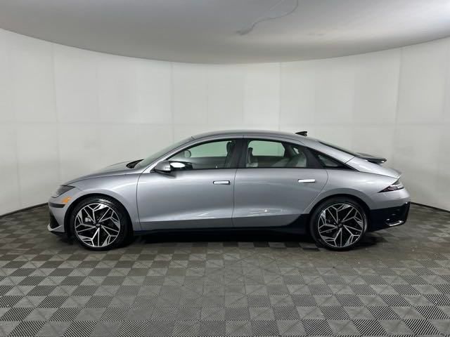 2024 Hyundai IONIQ 6 SEL