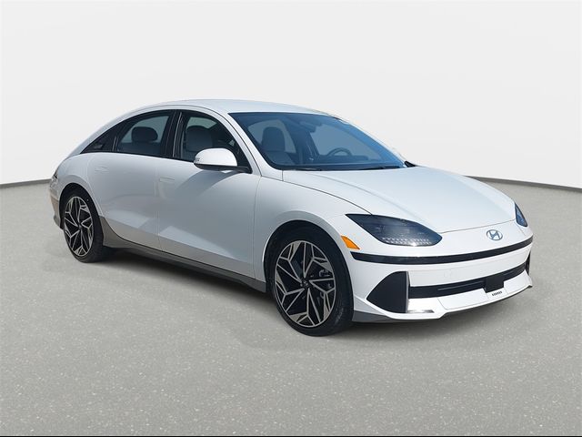 2024 Hyundai IONIQ 6 SEL