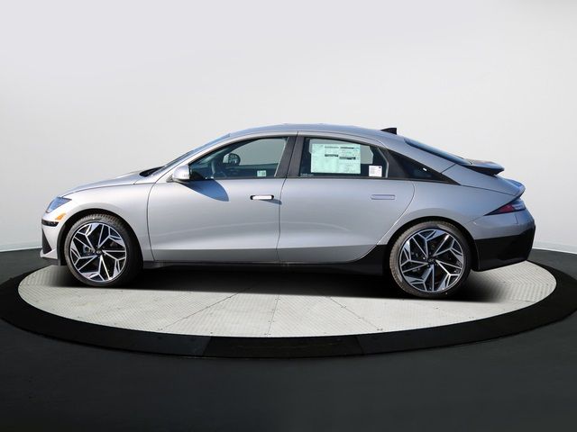 2024 Hyundai IONIQ 6 SEL