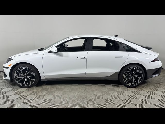 2024 Hyundai IONIQ 6 SEL