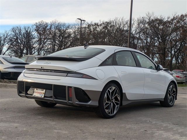 2024 Hyundai IONIQ 6 SEL