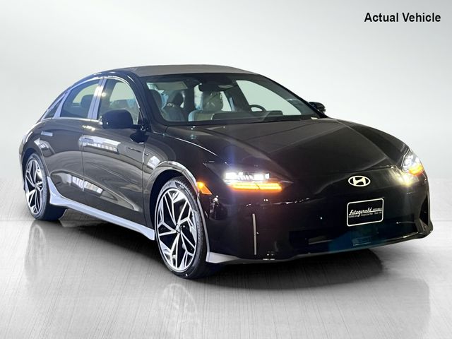 2024 Hyundai IONIQ 6 SEL