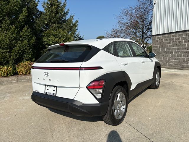 2024 Hyundai Kona SE