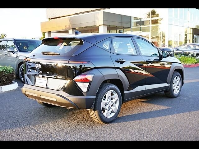 2024 Hyundai Kona SE