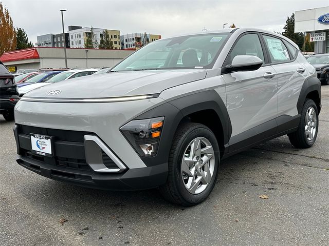 2024 Hyundai Kona SE