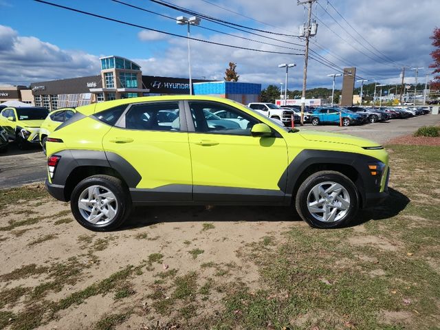 2024 Hyundai Kona SE