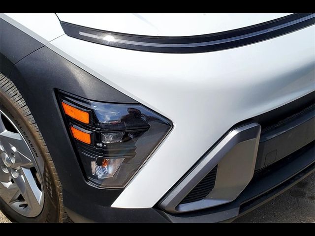 2024 Hyundai Kona SE