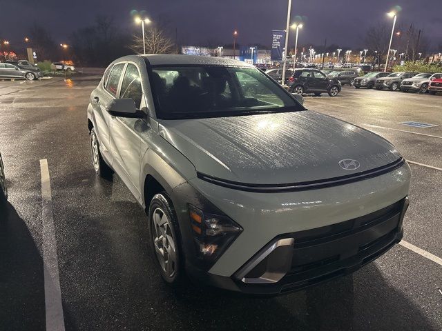 2024 Hyundai Kona SE