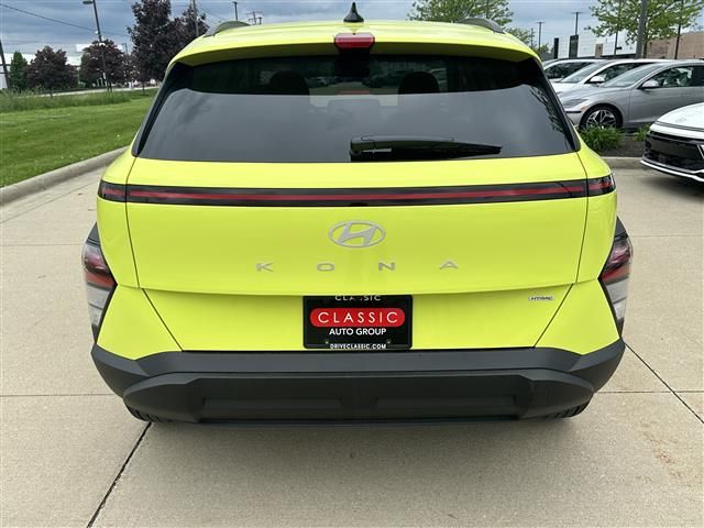 2024 Hyundai Kona SEL