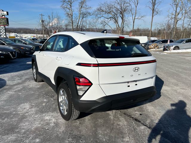 2024 Hyundai Kona SE