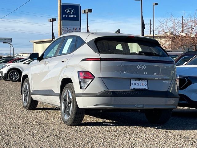 2024 Hyundai Kona Electric SE