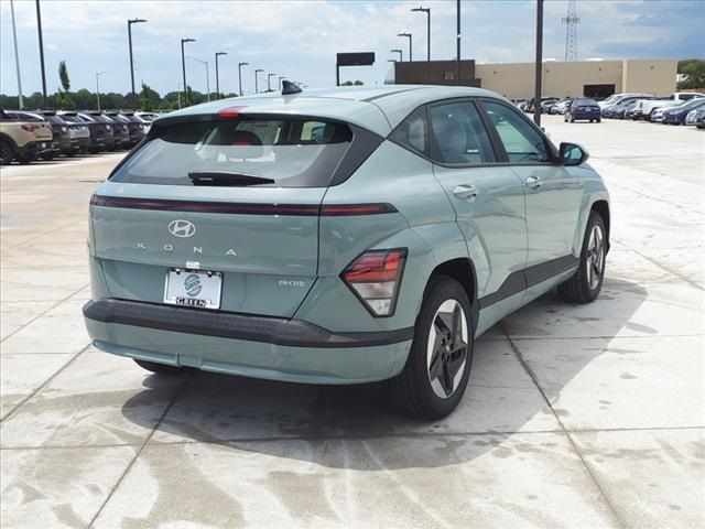 2024 Hyundai Kona Electric SE