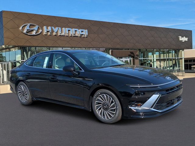 2024 Hyundai Sonata Hybrid Limited