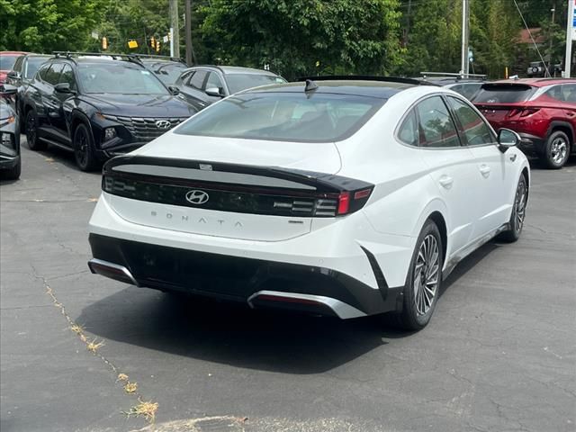 2024 Hyundai Sonata Hybrid Limited