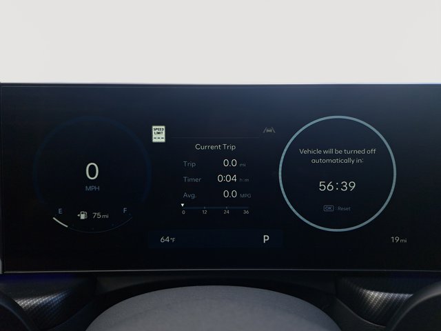 Vehicle image 19 of 28