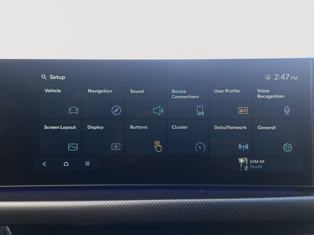 Vehicle image 21 of 28