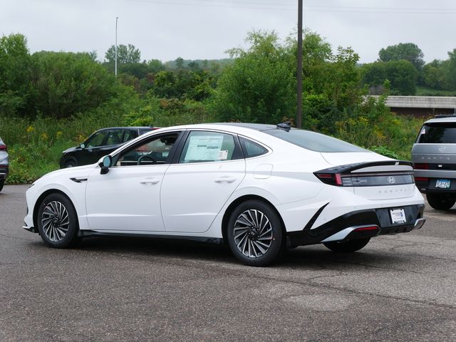 2024 Hyundai Sonata Hybrid Limited