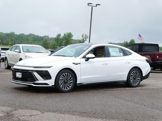 2024 Hyundai Sonata Hybrid Limited