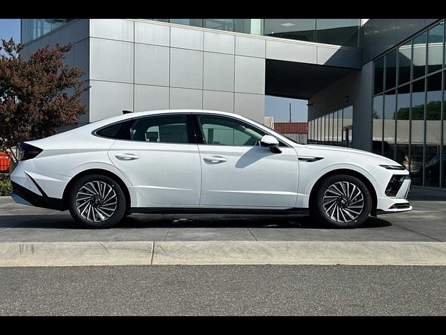 2024 Hyundai Sonata Hybrid Limited