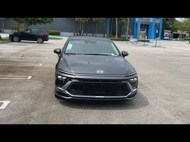 2024 Hyundai Sonata Hybrid Limited