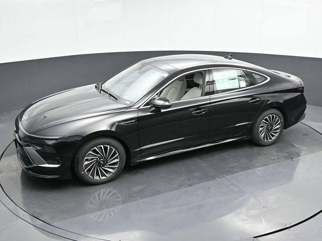 2024 Hyundai Sonata Hybrid Limited