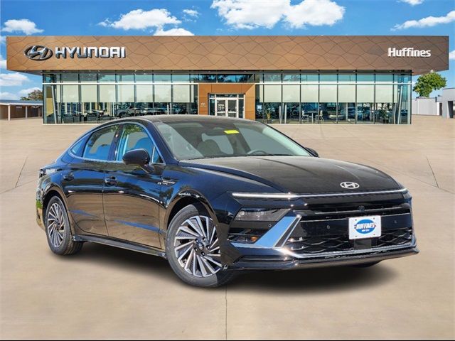 2024 Hyundai Sonata Hybrid Limited