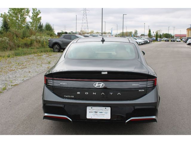 2024 Hyundai Sonata Hybrid Limited